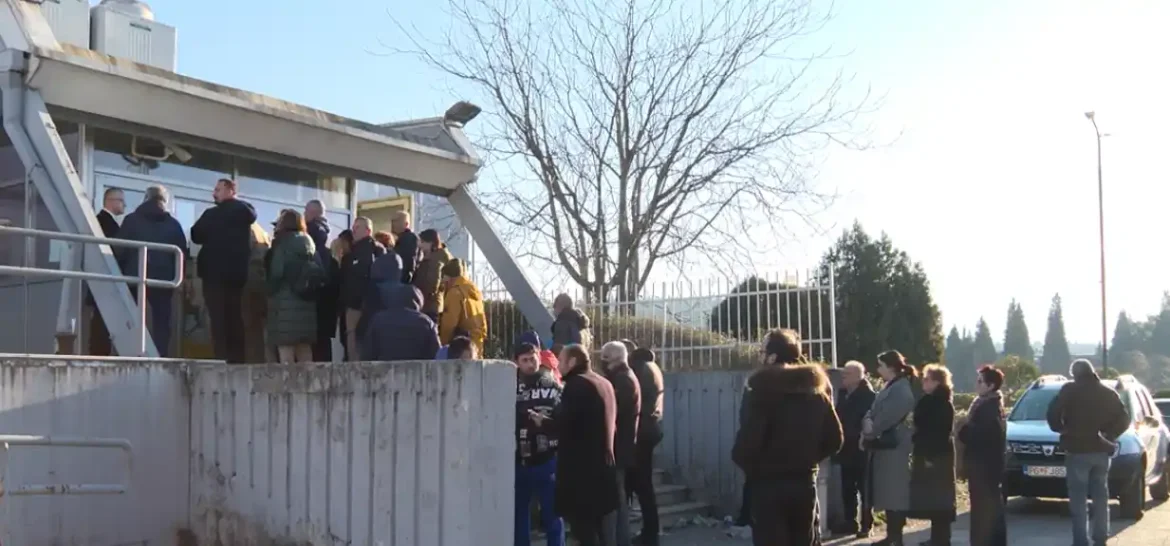 MUP ne planira produženje roka za izdavanje nove lične karte
