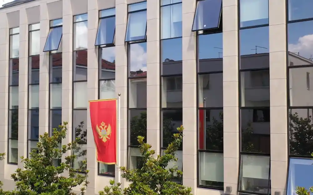 Odloženo suđenje policijskom kartelu: Adžiću ukinut pritvor, Ojdanić i Stojanović ostaju „iza rešetaka“