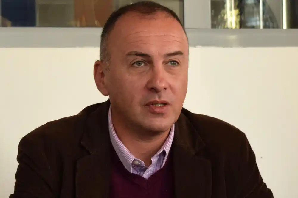 Perović o kolektoru: Da preovlada javni, a ne privatni interesi
