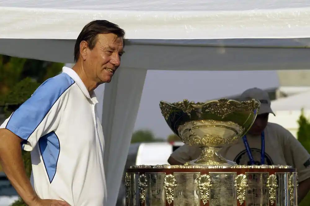 Preminuo Nikola Pilić, legenda Dejvis kupa, čovjek koji je Đokoviću pokazao put ka vrhu