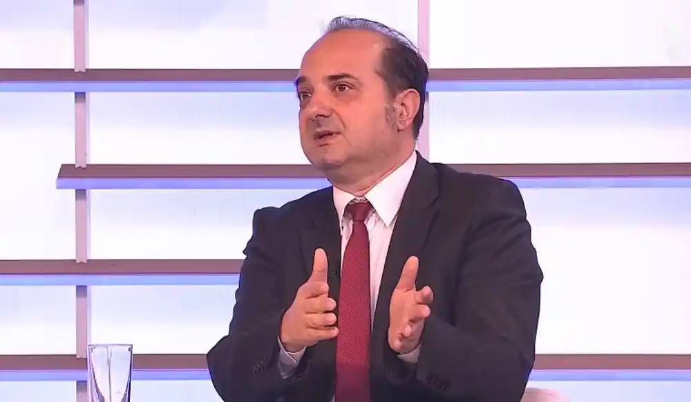 Raković: Srbi imaju pravo na jedinstvenu državu