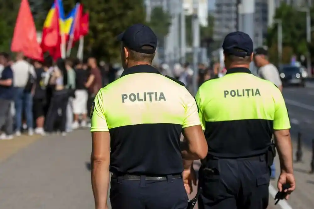 Rusi obučavali Moldavce u Srbiji da „izazivaju nerede“ u susret izborima, tvrdi moldavsko tužilaštvo