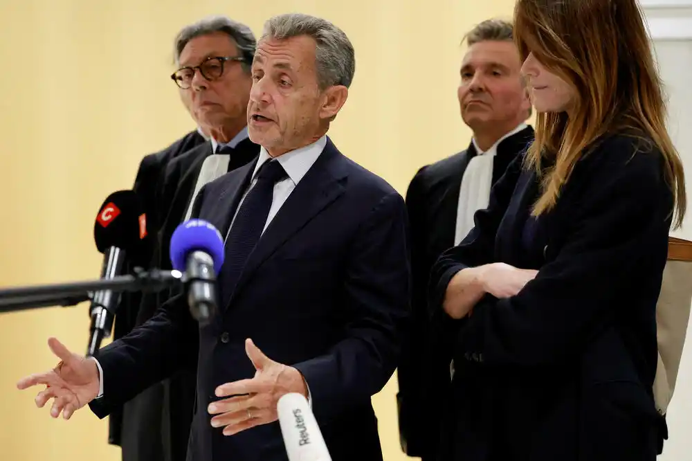 Sarkozi: Ako oni apsolutno žele da spavam u zatvoru, spavaću u zatvoru, ali uzdignute glave