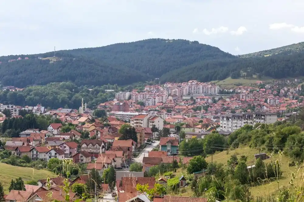 Vraneš: Na teritoriji opštine Pljevlja do danas asfaltirano 34,4 km lokalnih puteva