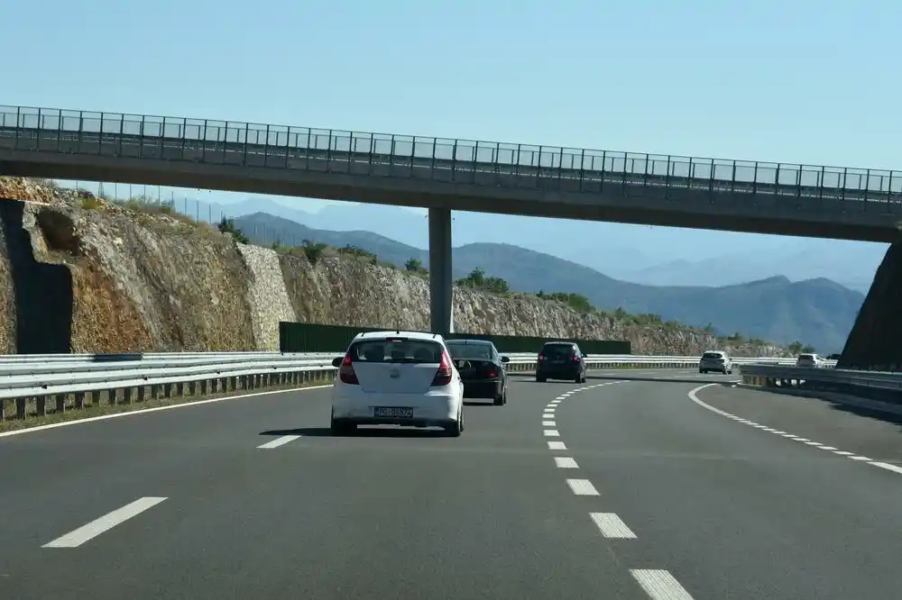 Za trasu Tološi-Virpazar platiće 4,1 miliona eura
