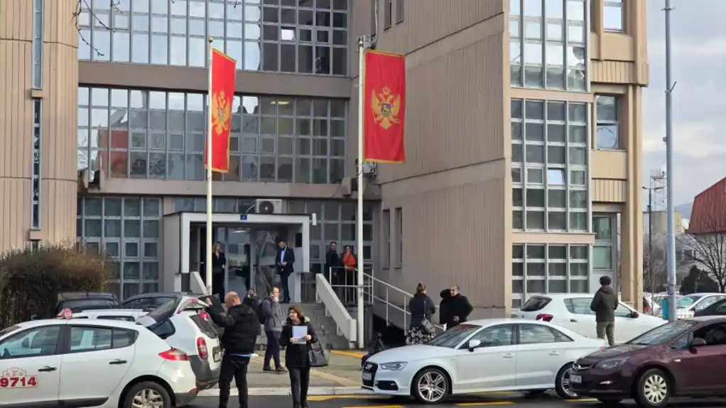 Advokat i arhivar uhapšeni nakon tuče u Osnovnom sudu u Podgorici