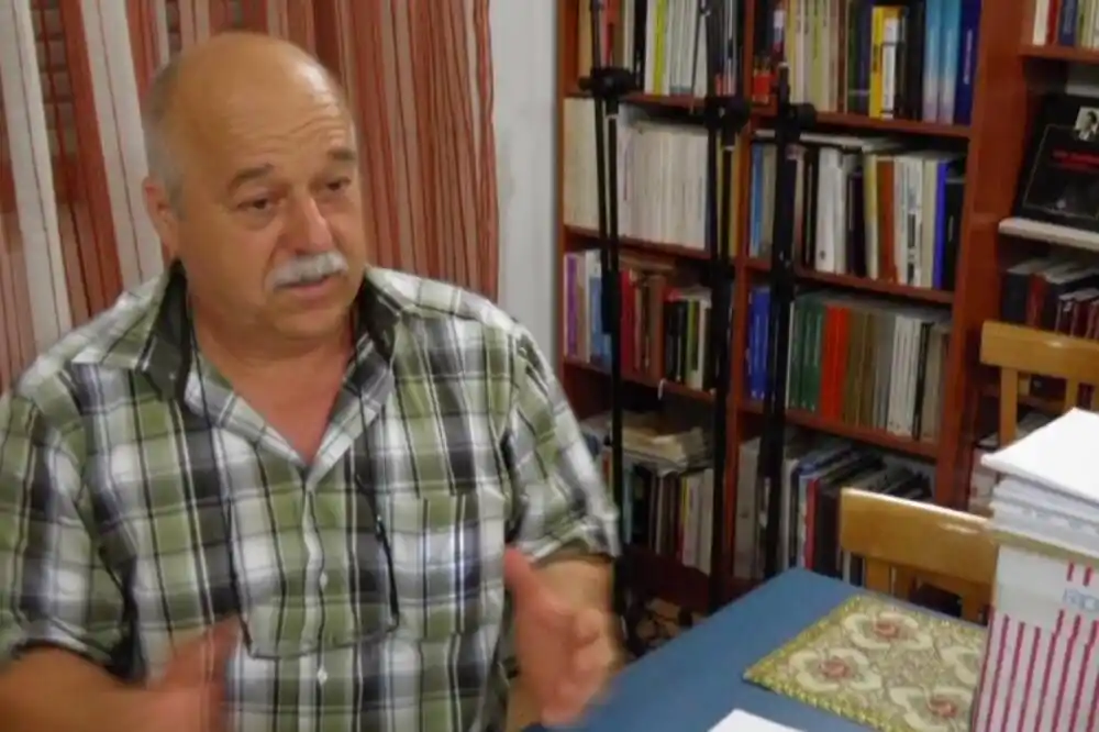 Deković: Ne možemo pristati da nam nepoznati ljudi tumače hrvatski jezik i kulturu