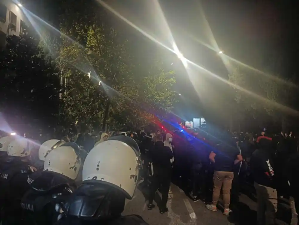 NEREDI u Podgorici : Protest zakazan ISPRED VLADE Crne Gore