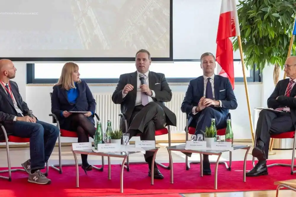 Ivanović: Proširenje mora početi sa Crnom Gorom ili EU gubi kredibilitet