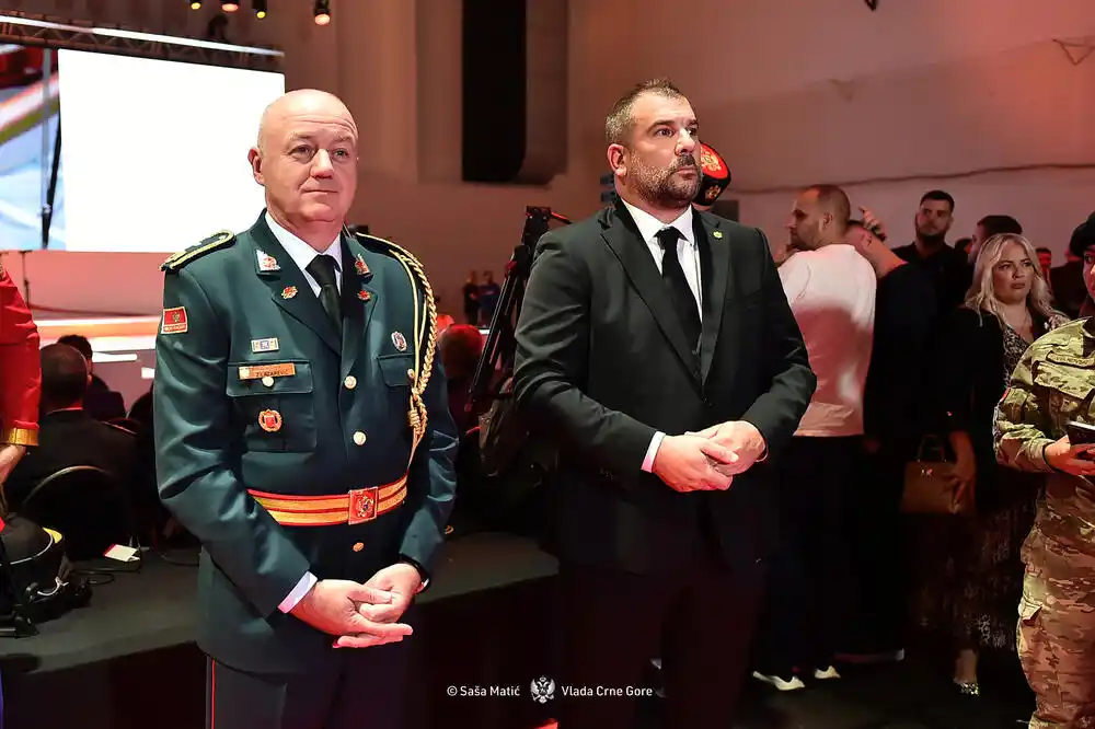 Krapović traži da opet „pregledaju“ Lazarevićev motor: ODT ponovo odbacio prijavu protiv bivšeg prvog čovjeka vojske