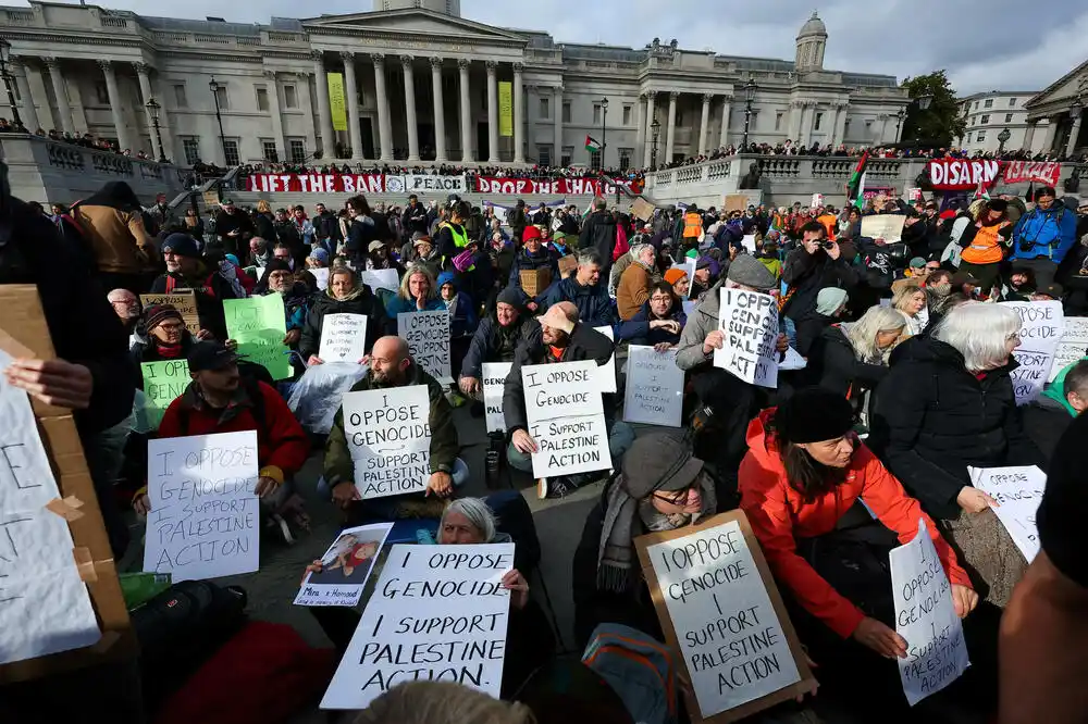 Londonska policija uhapsila stotine ljudi na protestu protiv zabrane propalestinske grupe
