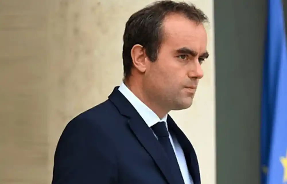 Makron ponovo imenovao Lekornua za premijera