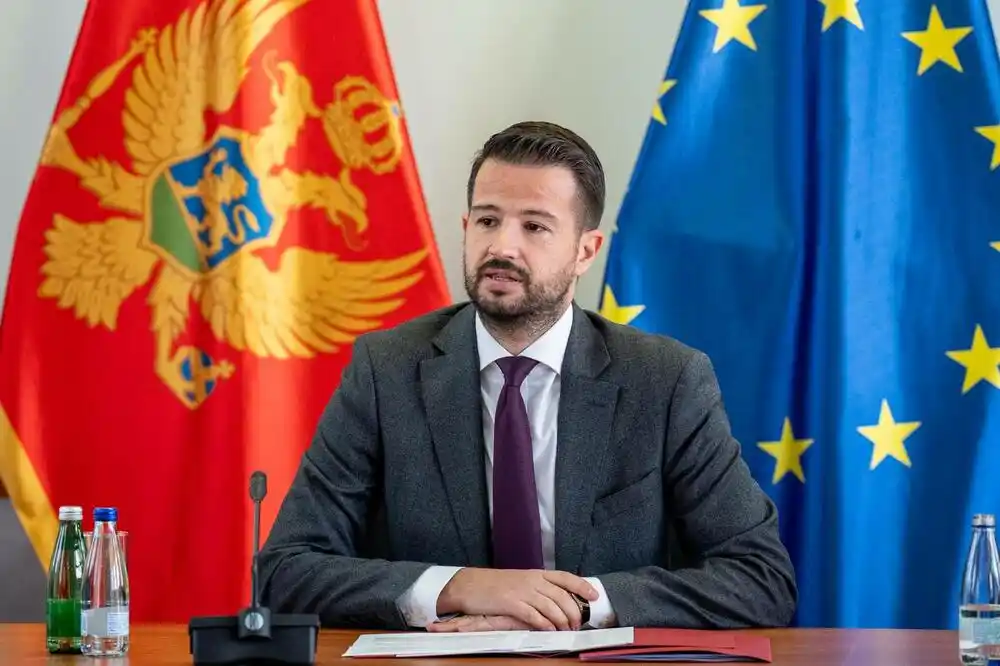 Milatović: Crna Gora može napredovati samo ako svaki mladi čovjek osjeti da ima perspektivu i priliku da uspije ovdje