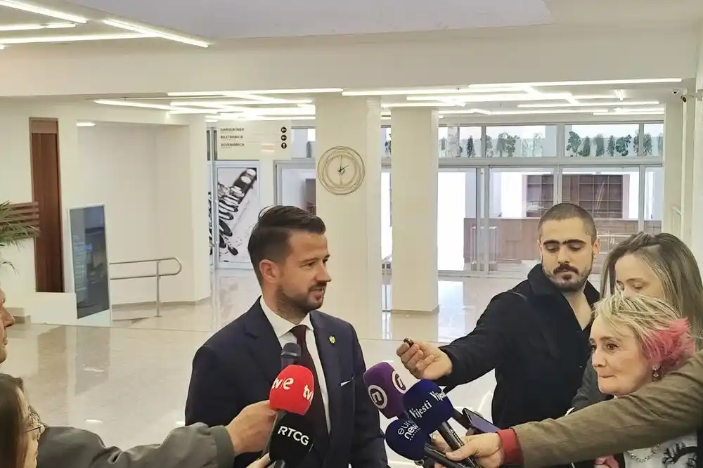 Milatović očekuje da će se svi poslanički klubovi koji nisu glasali za izbor Vučinić odazvati na konsultacije