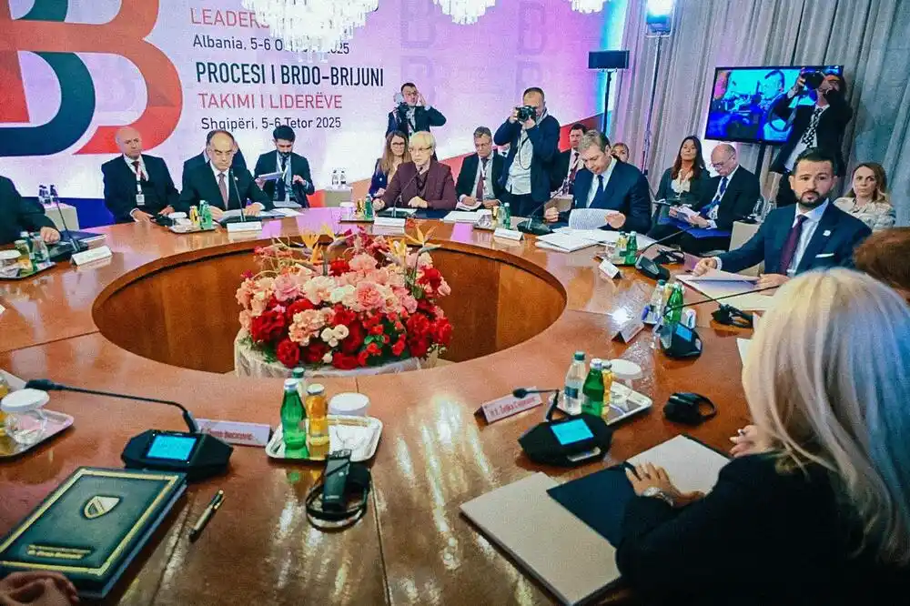 Milatović: Prestati sa politikama kojima se državljani zemalja regiona proglašavaju nepoželjnim osobama