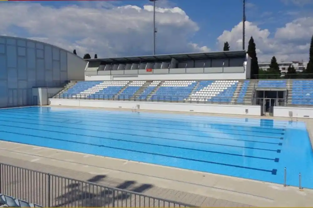 Ministarstvo javnih radova raspisalo tender za izradu rješenja natkrivanja olimpijskog bazena u Podgorici