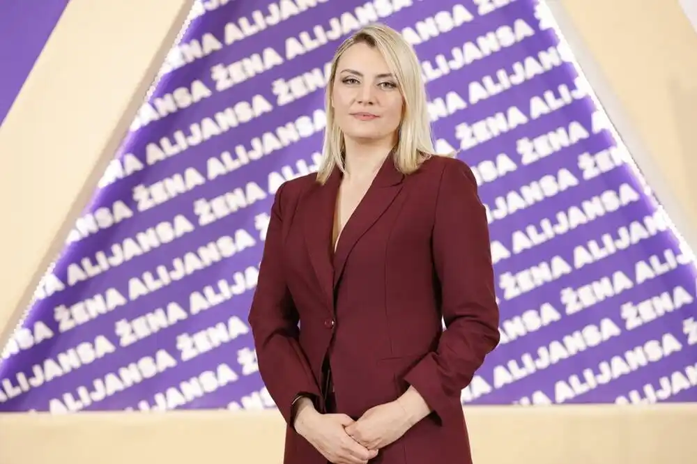 Nedolazak na posao naplatila više od 17.000 eura: Poslanica DPS-a od decembra ne učestvuje u radu parlamenta