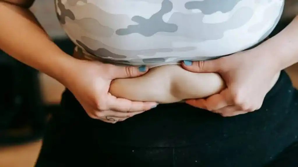 Nutricionisti upozoravaju: O ČETIRI  namirnice su razlog što  NE GUBITE kilograme!