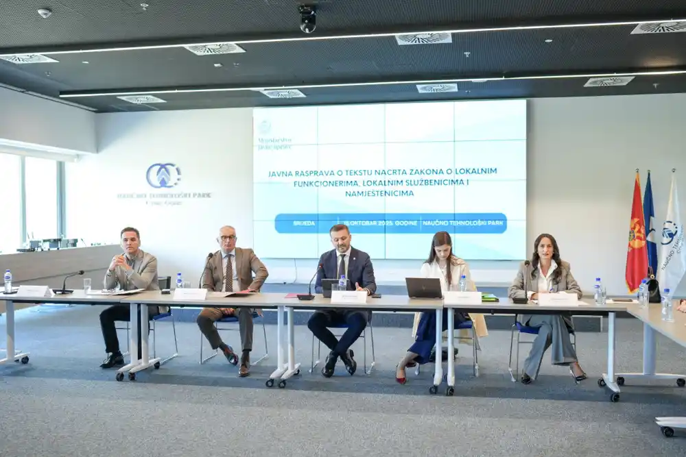 Održana Centralna javna rasprava o tekstu Nacrta zakona o lokalnim funkcionerima, lokalnim službenicima i namještenicima