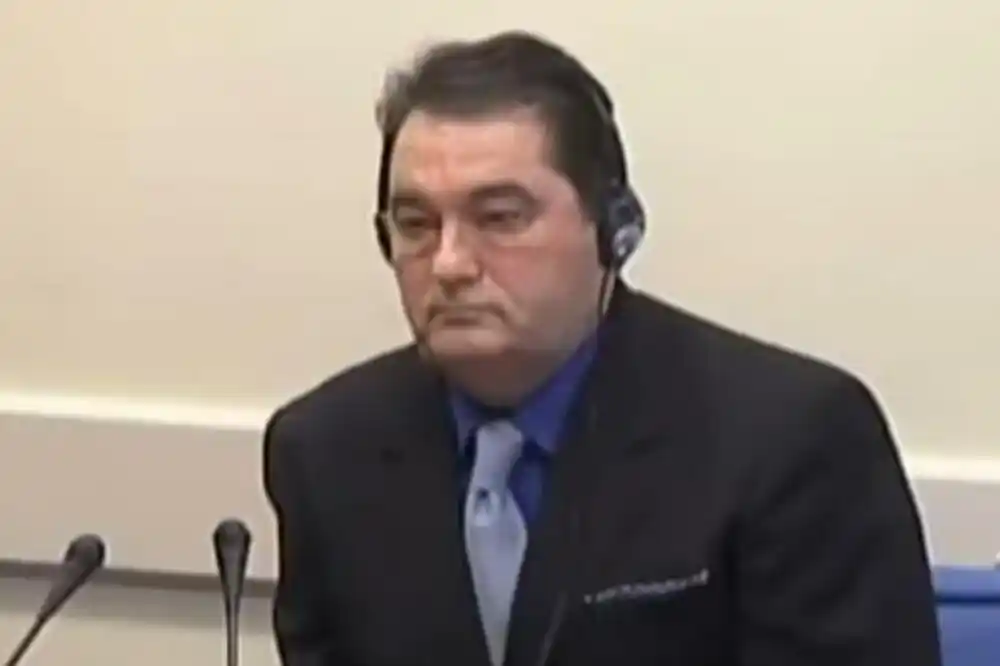 Preminuo Nebojša Pavković