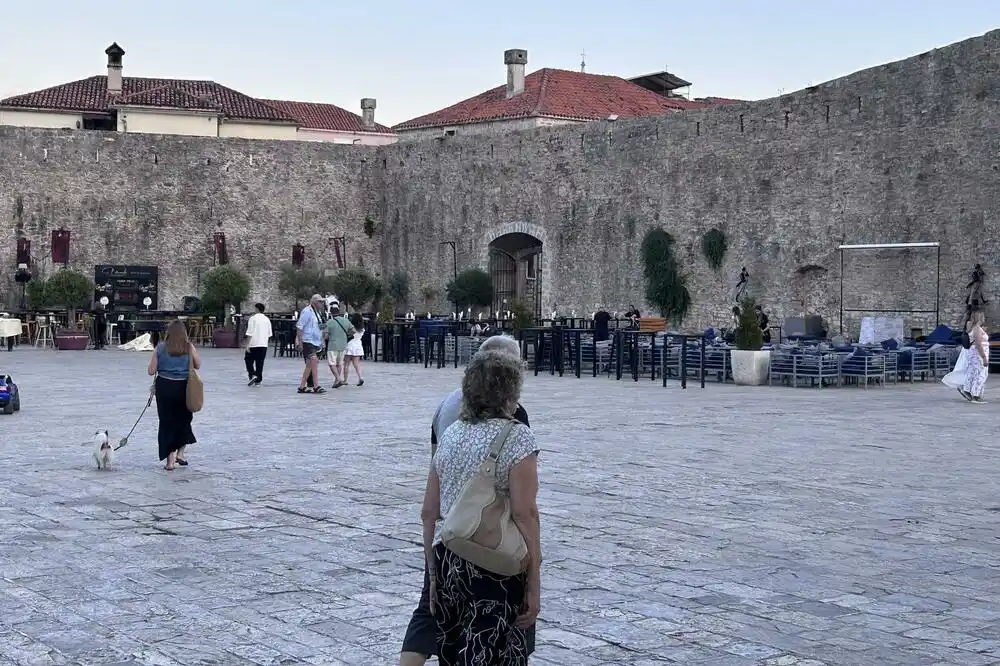 Program privremenih objekata u Budvi ministarstva još analiziraju: Moguć i postupak pred Ustavnim sudom
