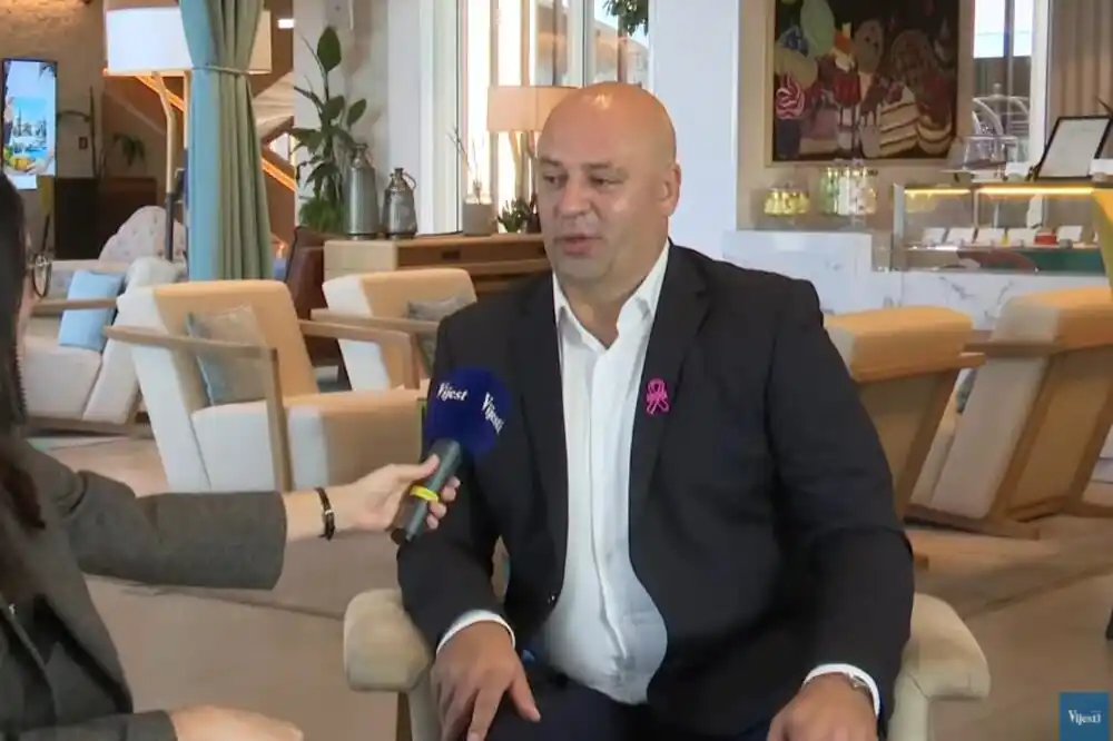 Tolić o otvaranju baze Wizz Aira u Podgorici: Intencija je da letovi počnu u martu i da traju svih 365 dana