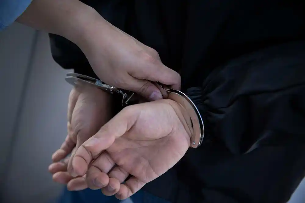 Tri Kineza uhapšena u Gruziji, pokušali da kupe dva kilograma uranijuma