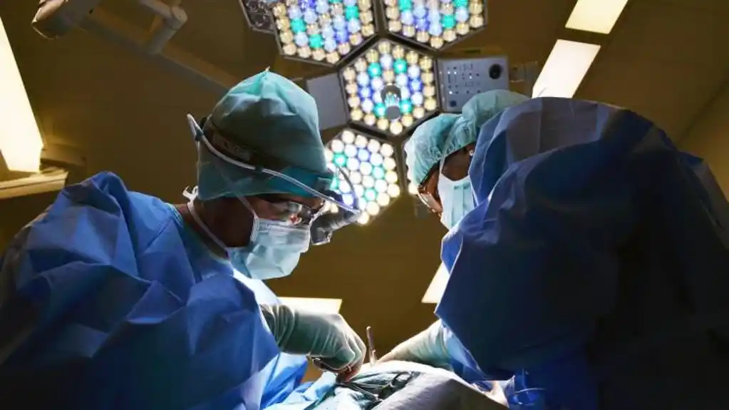 U Opštoj bolnici Pljevlja  UKLONJEN tumor od 13 kilograma