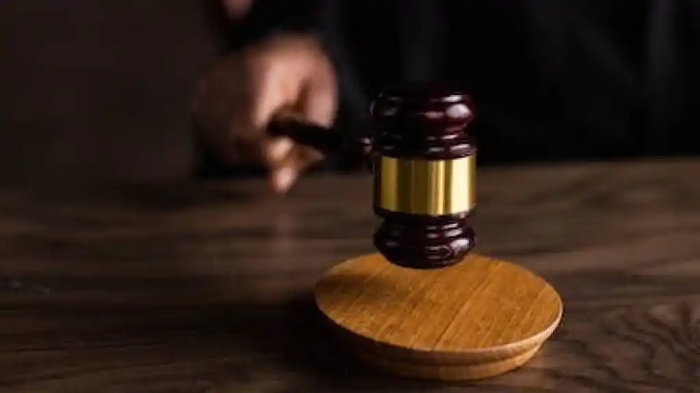 Vrhovni sud: Produžen  PRITVOR optuženom za ubistvo brata i bratanića za još TRI MJESECA