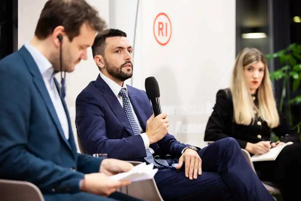 Živković u Beču: U Crnoj Gori na snazi progon političkih neistomišljenika, tužilaštvo postalo političko oruđe u rukama vlasti