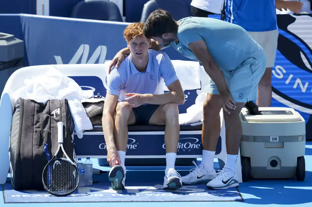 Elitni turnir u Torinu počinje danas, na njemu pada i odluka o najboljem teniseru svijeta