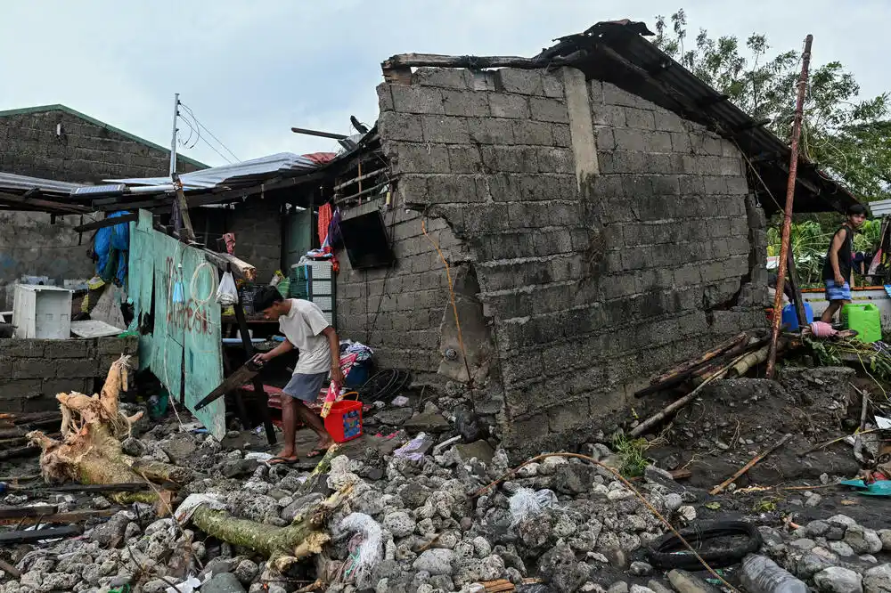 Filipini: Počeo masovni protest zbog korupcije u projektima zaštite od poplava