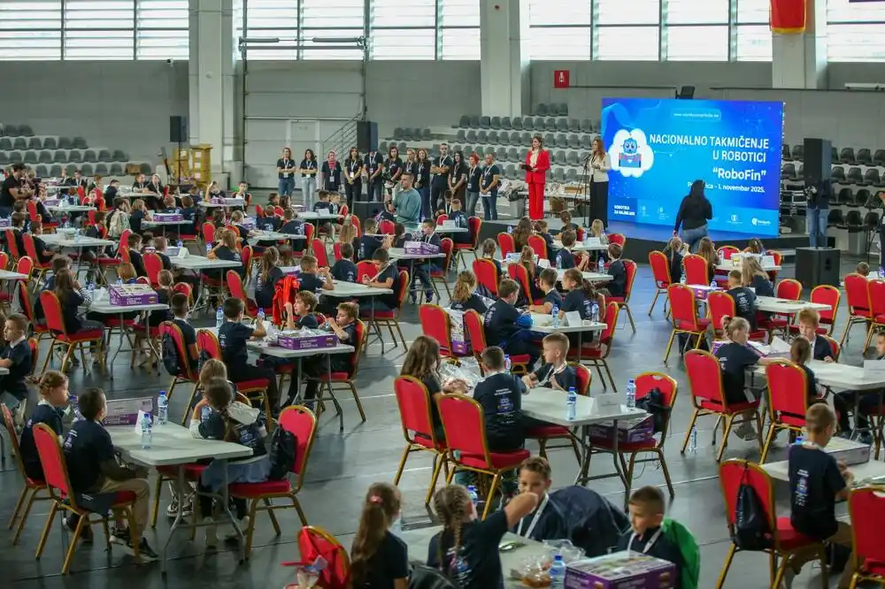 Fond za inovacije: Učenici OŠ „Aleksa Đilas Bećo“ pobjednici takmičenja u robotici
