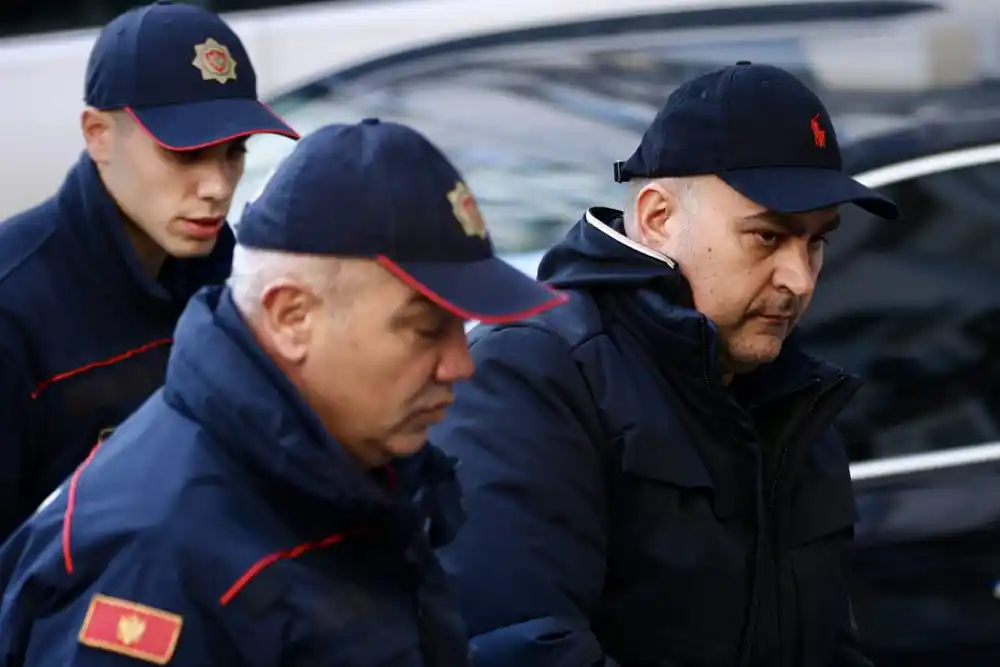 Knežević i Žižić privedeni na saslušanje u zgradu SDT-a