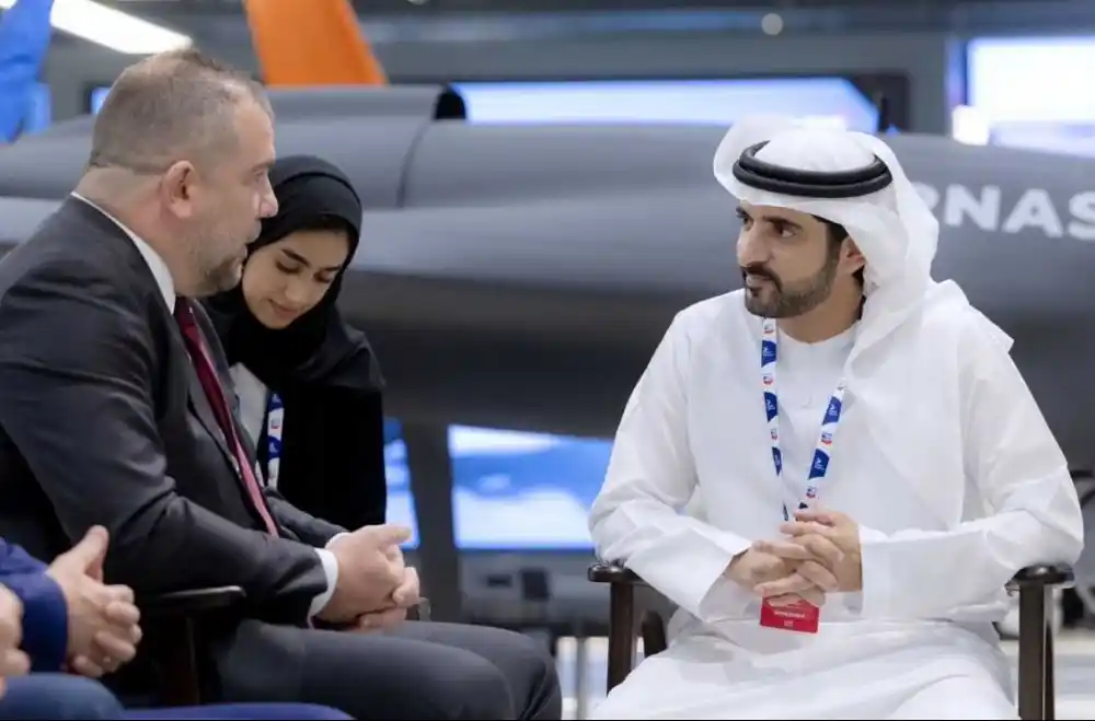 Krapović na sajmu vazduhoplovstva u Dubaiju: Unapređenje saradnje u oblasti odbrane