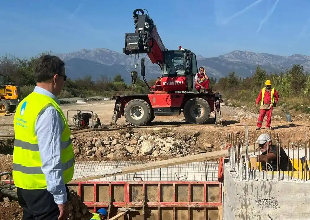 Lakušić: Radovi na polaganju cijevi pri kraju, izmirene gotovo sve obaveze prema izvođaču