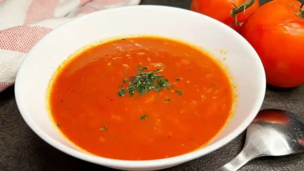 Paradajz čorba – Veoma brzo se sprema – Gotova za 30 minuta