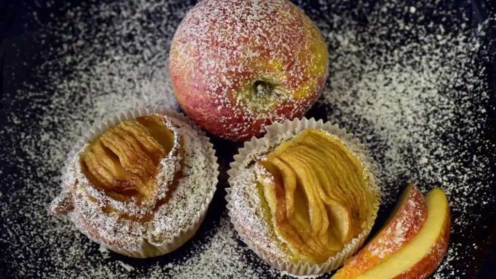 PEČENE JABUKE koje vraćaju u djetinjstvo: Recept koji miriše na novogodišnje  PRAZNIKE