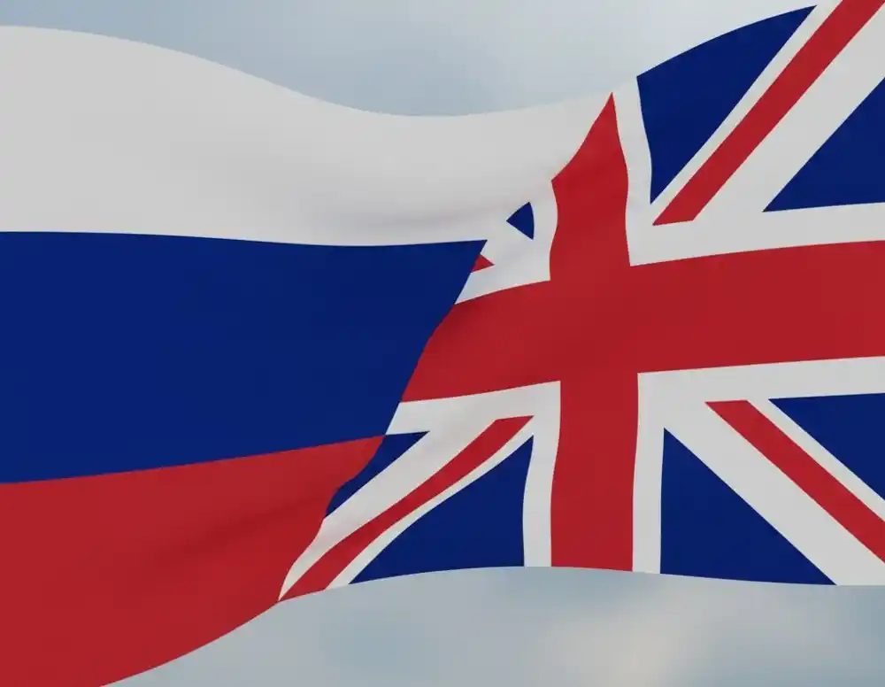 Peskov potvrdio da je savjetnik britanskog premijera Pauel kontaktirao Ušakova