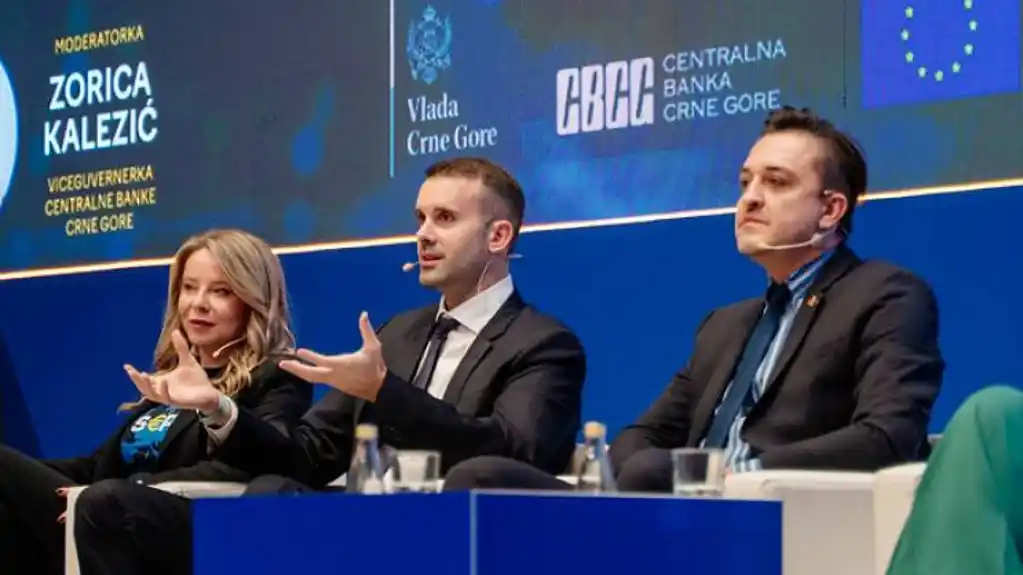 Premijer Spajić tek na petom mjestu najplaćenijih u Vladi