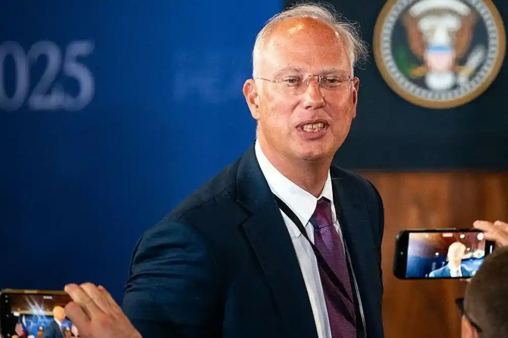 Putinov propagandista ili ključ za mir u Ukrajini: Ko je diplomata Kiril Dimitrijev