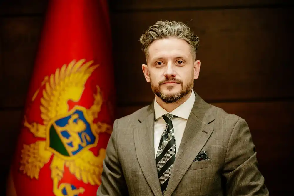 Radovanić: Činjenica da je Spajić uveo restriktivne mjere za građane Turske najbolje oslikava rad Vlade