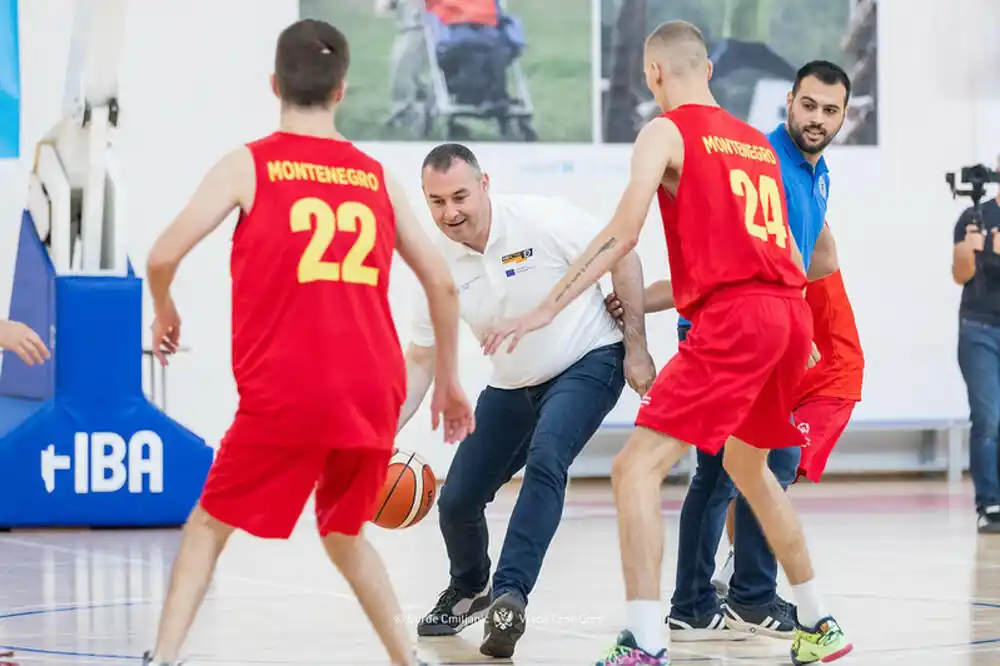 Šćekić: Cilj da svako dijete raste u sigurnom okruženju