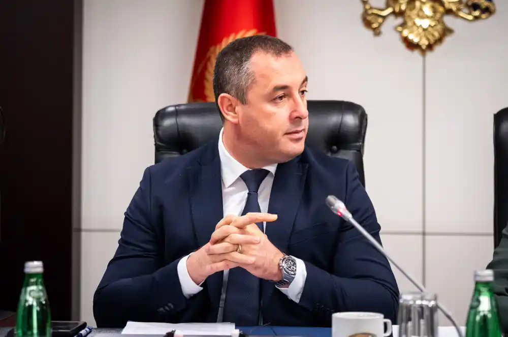 Šćekić: „Odgovaram Spajiću, ne Jokoviću – ponosim se svojim radom“