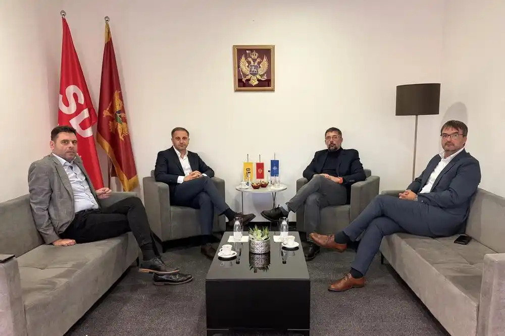 Šehović, Vujović, Belan i Kostreš: Vučićev režim jednako štetan po Srbiju i region