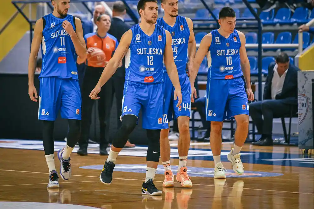 Sutjeska i Primorje nastavili seriju, Teodo slavio protiv Mornara, prva pobjeda Podgorice