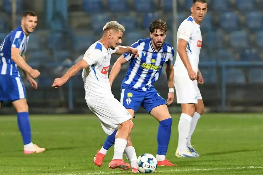 Test za „novu” Budućnost na sjeveru, Sutjeska u Tivtu čuva, Mornar napada prvo mjesto