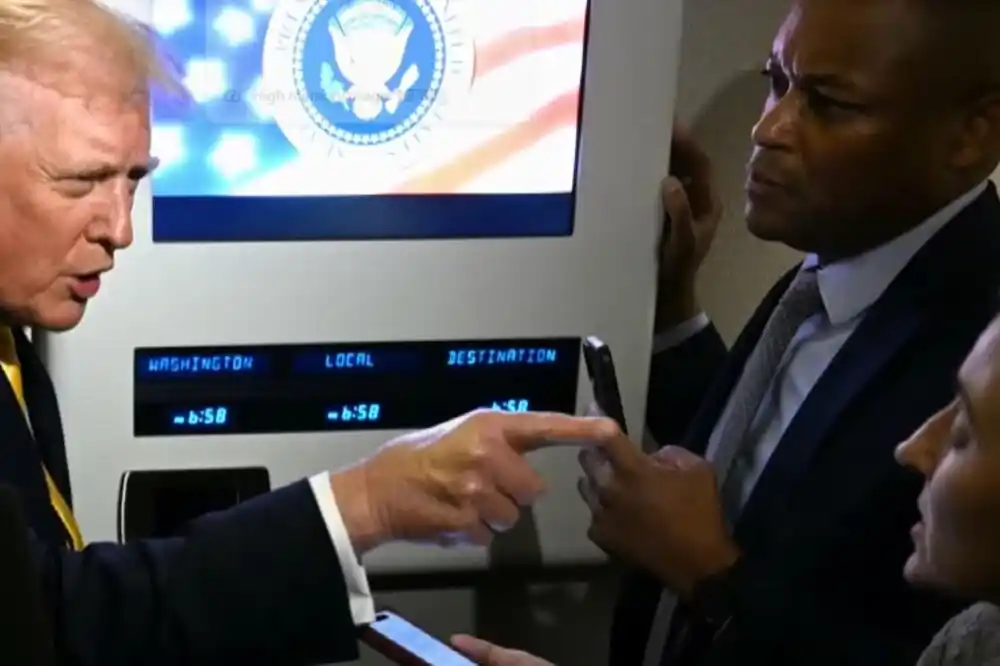 Tramp nazvao novinarku „prasicom“; Bijela kuća: Ako tražite probleme, naći ćete ih