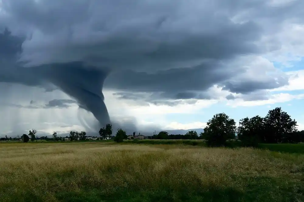 U naletu tornada u Brazilu poginulo najmanje pet ljudi