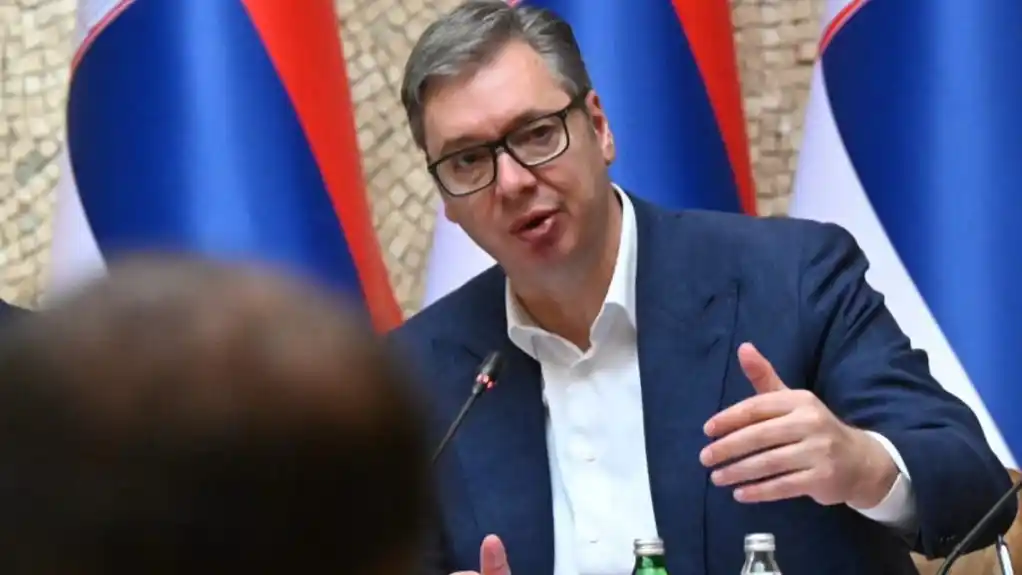 Vučić: Mnogi u svijetu bi htjeli da neprijateljski uzmemo NIS, ali ja to ne želim!